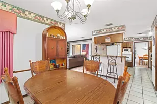 357 W Castle Harbour Dr, Friendswood, TX 77546 - Photo 11