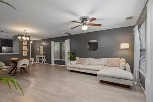 1711 Redwing Haven Dr, Houston, TX 77009 - Photo 11