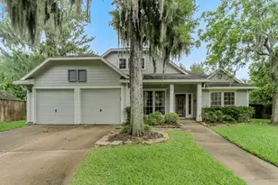 1635 Fairview Dr, Sugar Land, TX 77479 - Photo 1