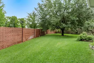 1635 Fairview Dr, Sugar Land, TX 77479 - Photo 23