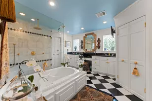 1561 Kirby Dr, Houston, TX 77019 - Photo 15