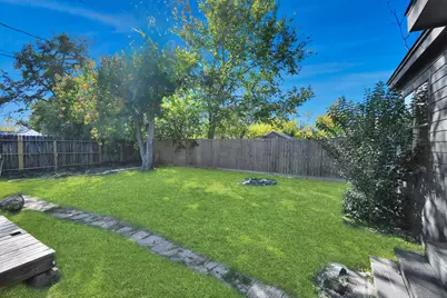 115 Morrell Street, Baytown, TX 77520 - Photo 33