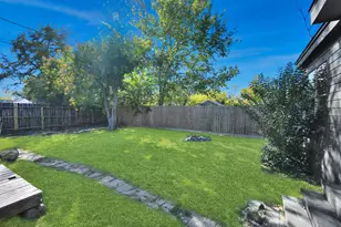 115 Morrell St, Baytown, TX 77520 - Photo 33