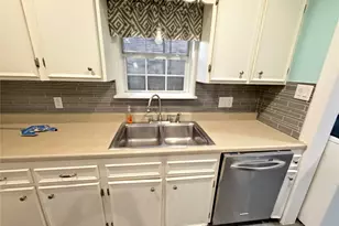 5231 Leeland St, Houston, TX 77023 - Photo 19
