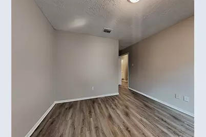 15914 Ridgeroe Lane, Houston, TX 77053 - Photo 13