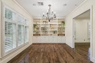 1201 Barkdull St, Houston, TX 77006 - Photo 3