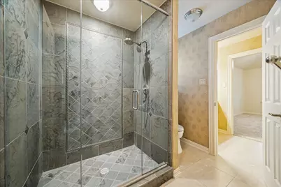 2050 Diamond Springs Drive, Houston, TX 77077 - Photo 45