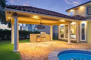 2050 Diamond Springs Dr, Houston, TX 77077 - Photo 27