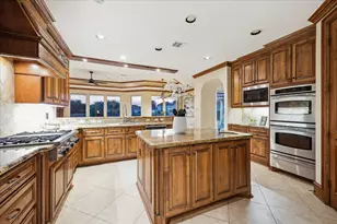 2050 Diamond Springs Dr, Houston, TX 77077 - Photo 19