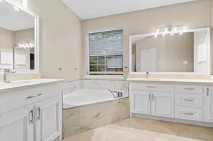 83 Terraglen Dr, The Woodlands, TX 77382 - Photo 19