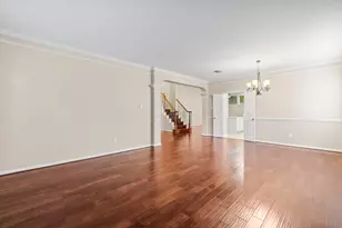 83 Terraglen Dr, The Woodlands, TX 77382 - Photo 5