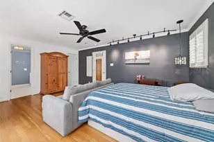 11011 Burdine St, Houston, TX 77096 - Photo 23