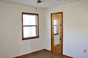 1126 Jackson St, Columbus, TX 78934 - Photo 13