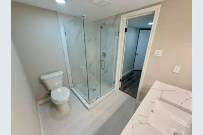 5050 Ambassador Way #212, Houston, TX 77056 - Photo 15