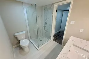 5050 Ambassador Way, Houston, TX 77056 - Photo 15