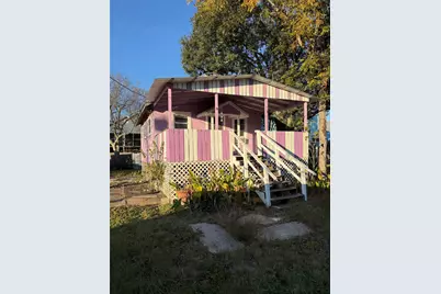 95 W 8th Street, Kemah, TX 77565 - Photo 1