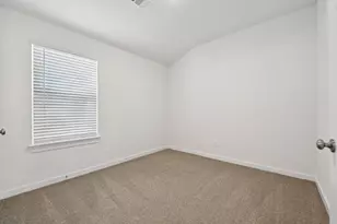 11436 Dark Amethyst Dr, Houston, TX 77048 - Photo 15