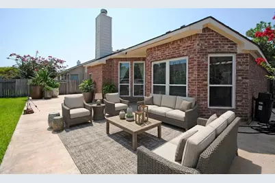 910 Allisa Street, Stafford, TX 77477 - Photo 19