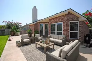 910 Allisa St, Stafford, TX 77477 - Photo 19
