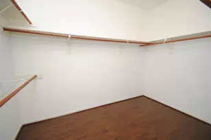 910 Allisa St, Stafford, TX 77477 - Photo 13