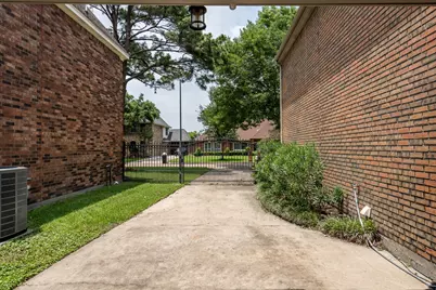 14207 Vista Mar Circle, Houston, TX 77095 - Photo 47