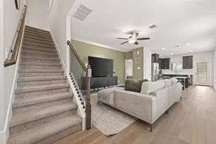 218 Skybranch Ct, Conroe, TX 77304 - Photo 11