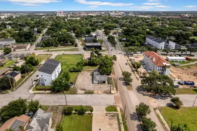 2905 Elgin Street, Houston, TX 77004 - Photo 1