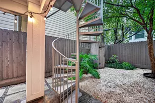 1201 Peveto St, Houston, TX 77019 - Photo 25