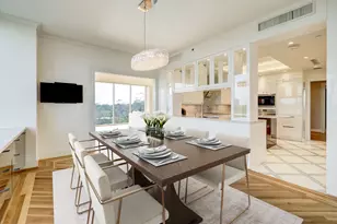 121 N Post Oak Ln, Houston, TX 77024 - Photo 5