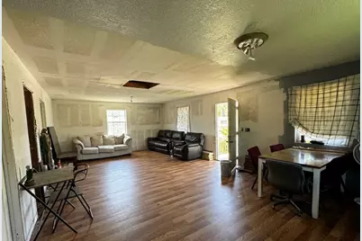 445 Creekside Drive, Holiday Lakes, TX 77515 - Photo 3