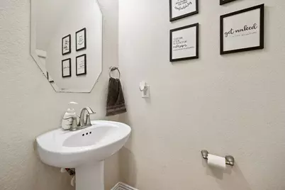 7910 Brooks Crossing Drive, Baytown, TX 77521 - Photo 15