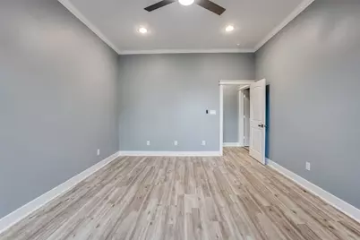 4927 E Ridge Creek Drive, Houston, TX 77053 - Photo 11