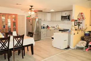 634 S Paloma Dr, Rosharon, TX 77583 - Photo 7