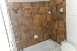 2425 Holly Hall St, Houston, TX 77054 - Photo 19