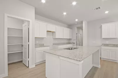 774 Guernsey Road, La Marque, TX 77568 - Photo 3