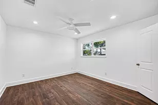 1338 Seaspray Ct, Houston, TX 77008 - Photo 37
