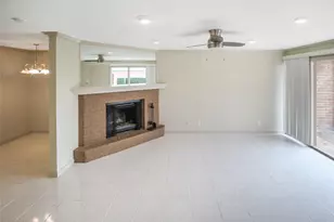 821 S Ripple Creek Dr, Houston, TX 77057 - Photo 11