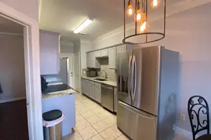 11045 Landswalk Dr, Houston, TX 77099 - Photo 5