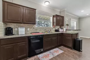 2827 Horseback Dr, College Station, TX 77845 - Photo 9