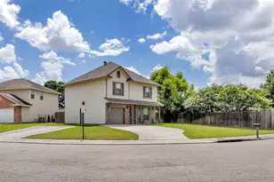 2827 Horseback Dr, College Station, TX 77845 - Photo 3