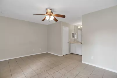 22007 Birch Valley Drive, Katy, TX 77450 - Photo 9