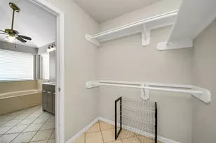 223 W New Meadows Dr, Sugar Land, TX 77479 - Photo 25