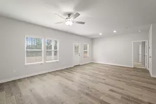 25021 Pomegranate Pl, Montgomery, TX 77316 - Photo 11