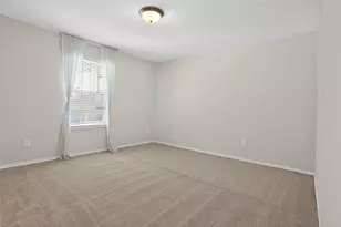 2080 Lost Timbers Dr, Conroe, TX 77304 - Photo 35