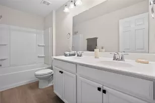 2080 Lost Timbers Dr, Conroe, TX 77304 - Photo 37
