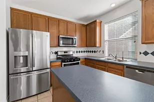 3326 Lakeway Ln, Pearland, TX 77584 - Photo 9