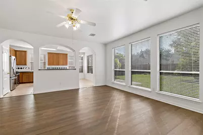 3326 Lakeway Lane, Pearland, TX 77584 - Photo 7