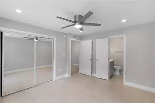 2201 Fountain View Dr, Houston, TX 77057 - Photo 15