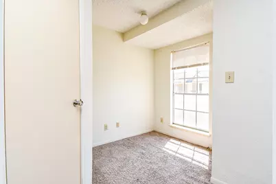 7575 Cambridge Street #1004, Houston, TX 77054 - Photo 19