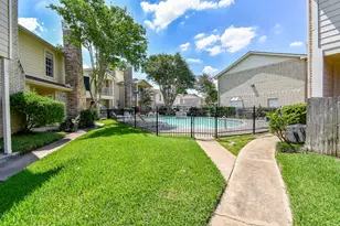 7575 Cambridge St, Houston, TX 77054 - Photo 29